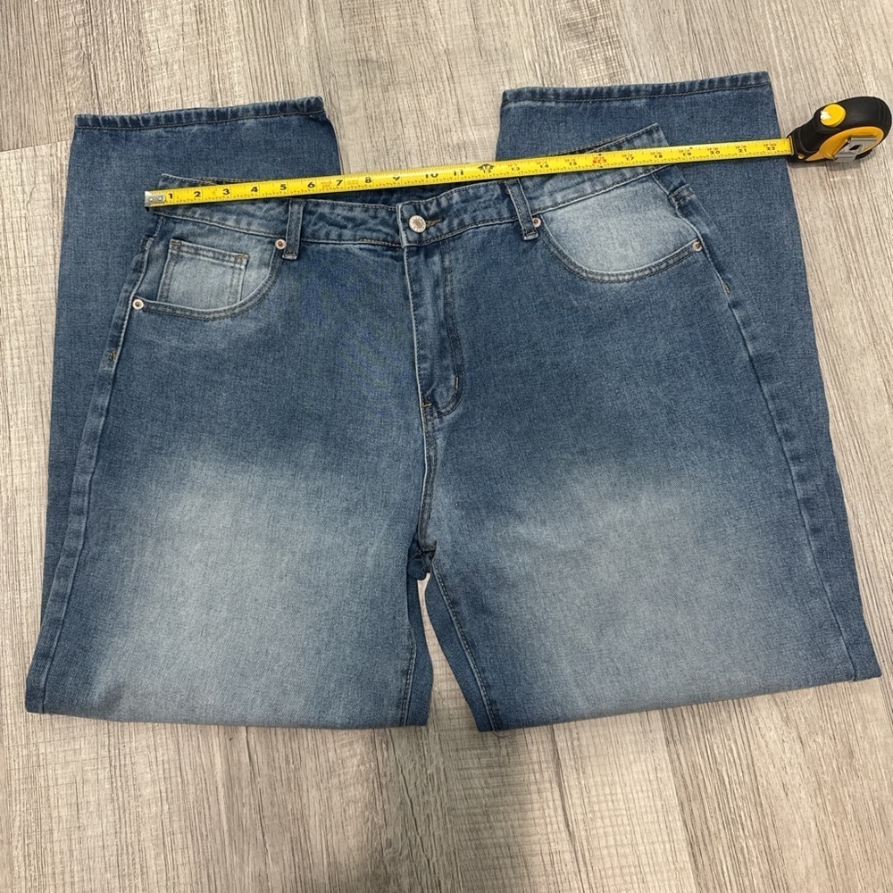 NWT C.O.Z.Y Women’s Plus Size 3XL Jeans Light Blue Denim Straight Leg
